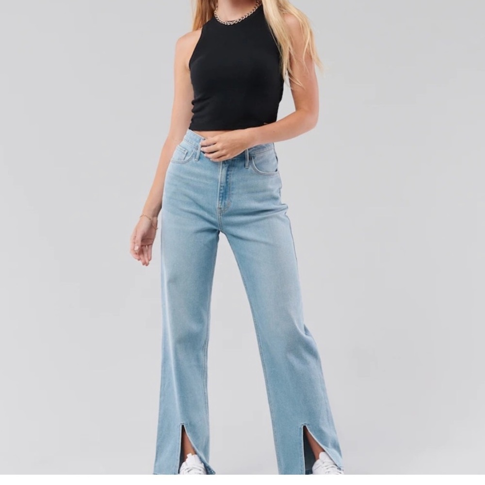 Hollister Ultra High Rise Dad Jeans Size 5/27